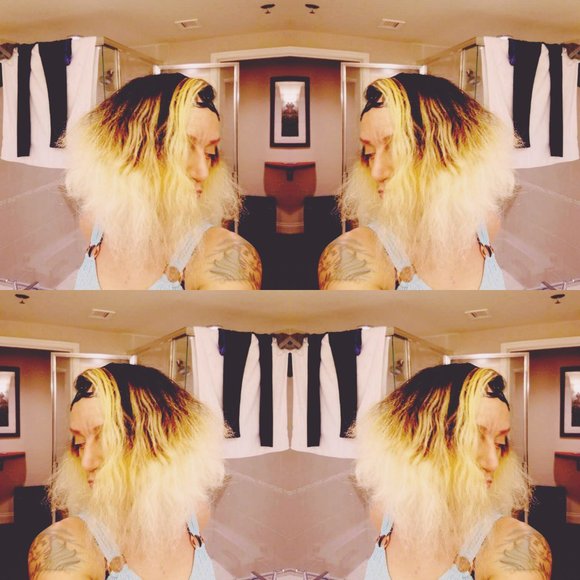 Meet your Posher, Shirin - Picture 2 of 3